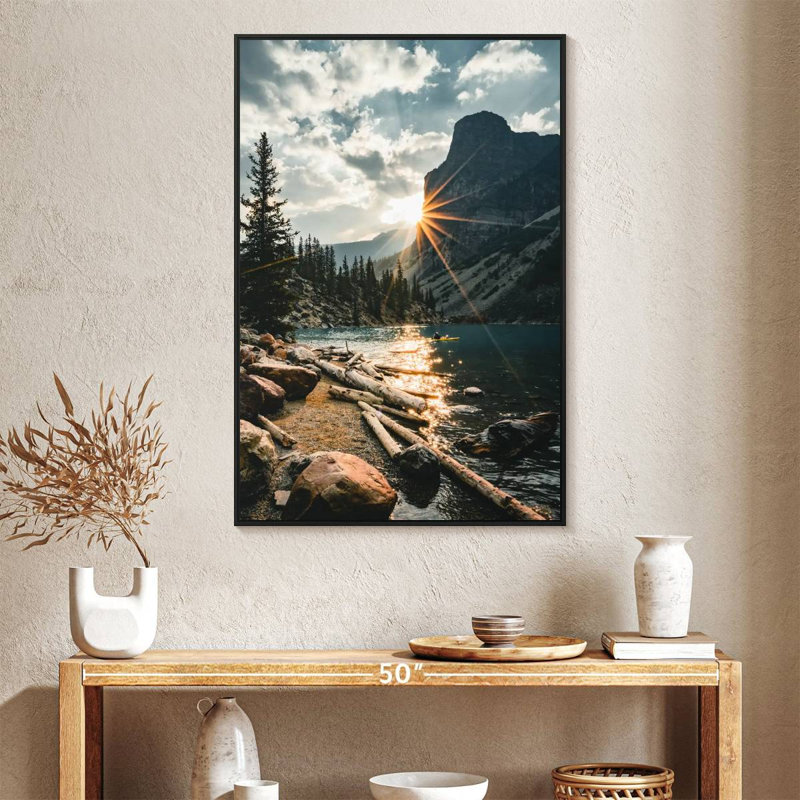 Moraine Lake Sunburst, Cadre flottant noir, 27 po x 40 po