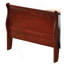 Charmant lit cerise traditionnel
