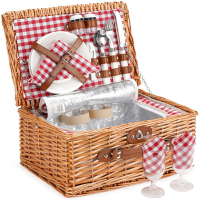 Wicker Picnic Basket With Insulated Compartment
