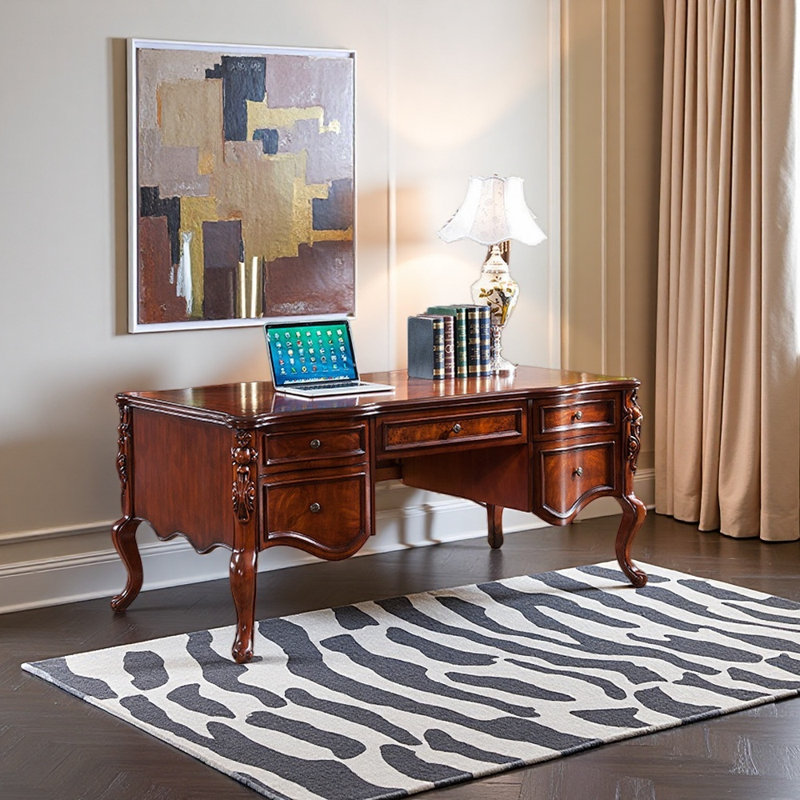 Bureau de style européen