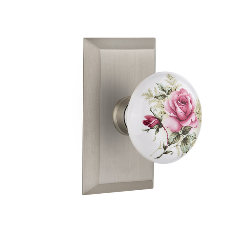 Plaque de studio avec poignée de porte en porcelaine blanche, Nickel satiné, 2 3/4 po