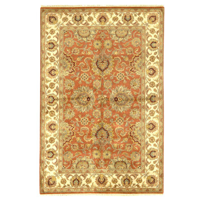 Tapis rouille et ivoire noué à la main de haute qualité