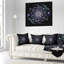 Coussin décoratif à imprimé floral bleu et noir-29598007-29598011