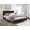 Lit en tissu gris anthracite Blech avec passepoil blanc, pieds en bois. Grand 60 po