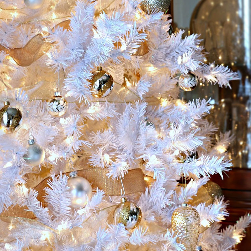 Lighted Christmas Tree, 6'