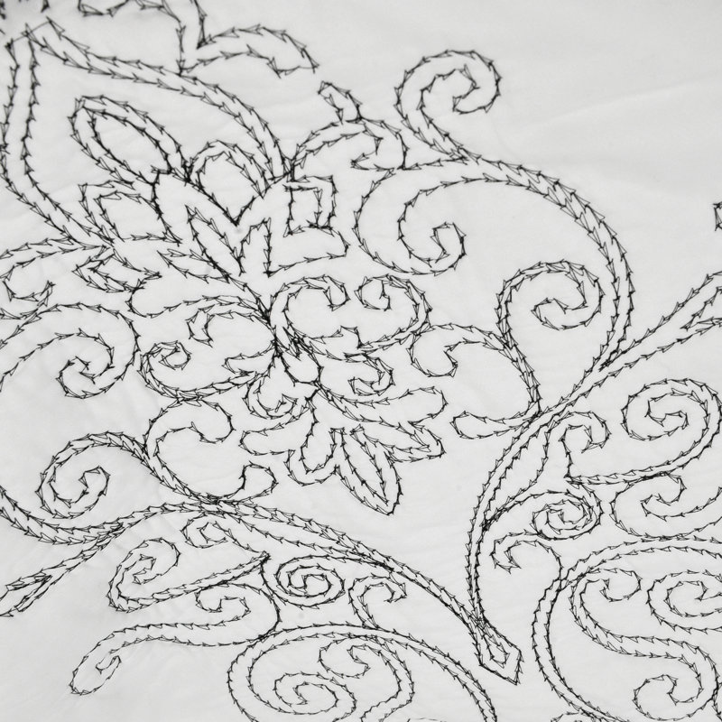 4 Piece Damask Oversized Embroidery Bedspread Set, Courtepointe grand lit + 2 taies décoratives pour, Blanc