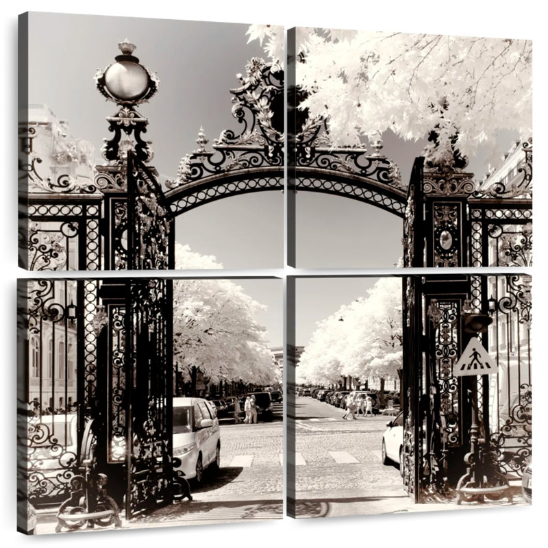 Lilie Paris Winter White Entrance, 18" H x 18" W