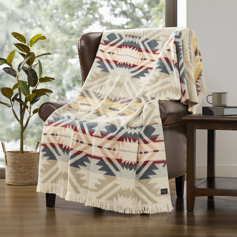 Pendleton White Sands Throw 50X70