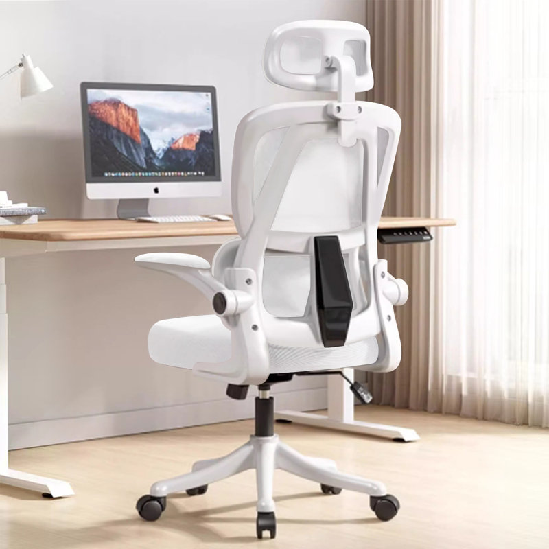 Chaise de bureau ergonomique à dossier haut en maille, appui-tête réglable, accoudoirs rabattables, chaise de jeu à roulettes pour la maison ou le travail, blanche.