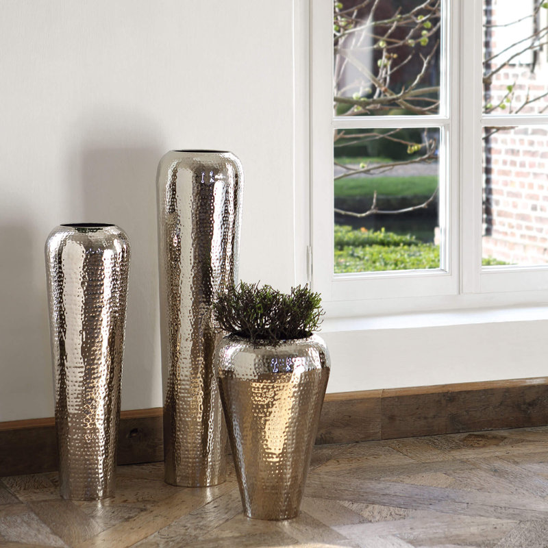 Tutzi Handmade Metal Floor Vase