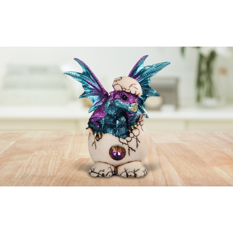 Figurine Derriona l 5,25 po Blue Dragon