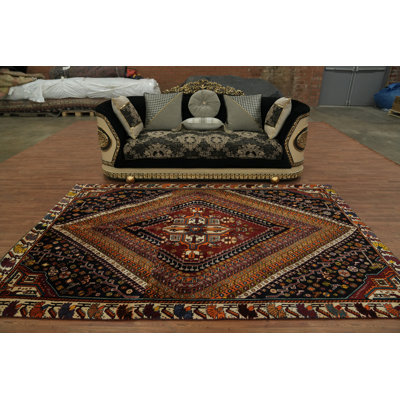 Artful Luxury: Exquisite Vegetable Dye Traditional Area Rug 6x10