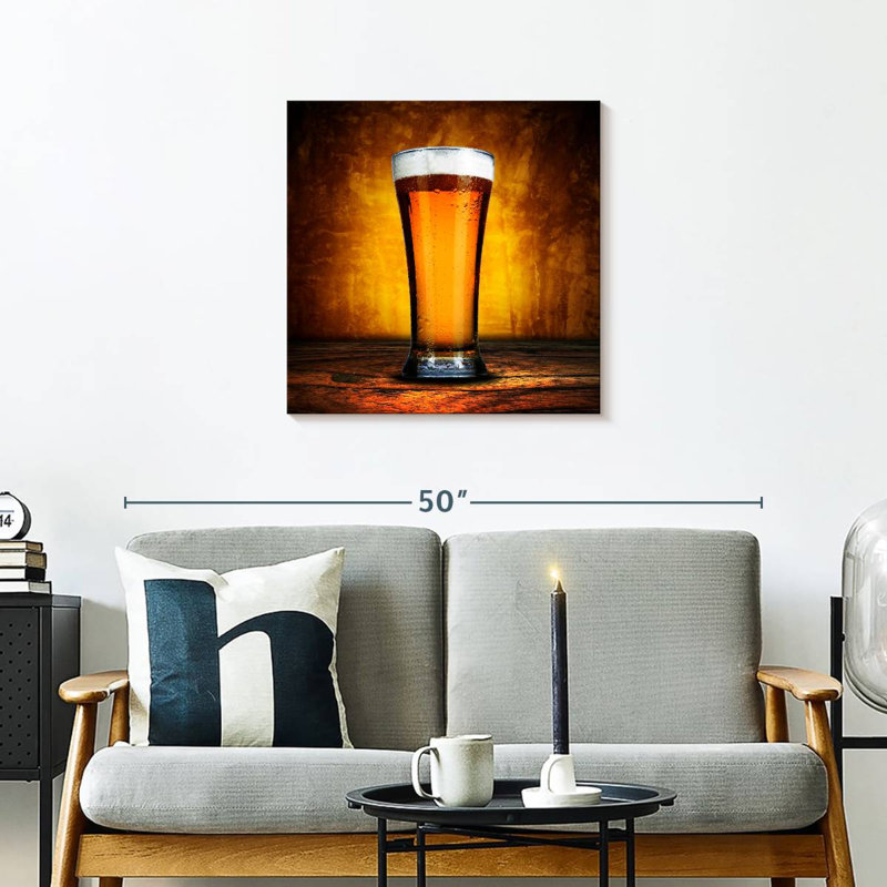 Grand verre de bière Yarlin, H 24 po x l 24 po