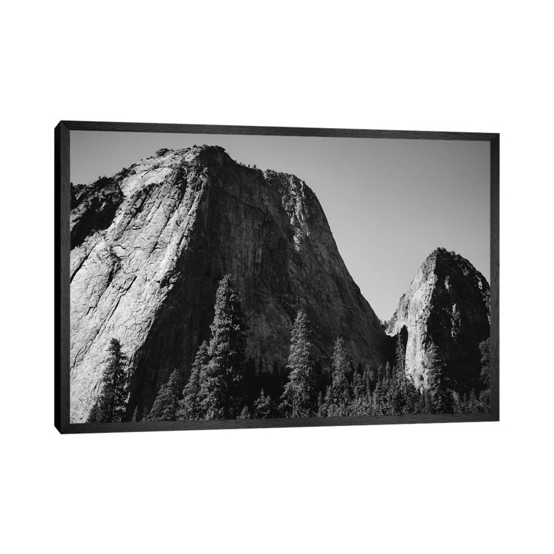 El Capitan V by Bethany Young - Print on Canvas, Black Framed, 45.72cm H x 66.04cm W x 3.81cm D