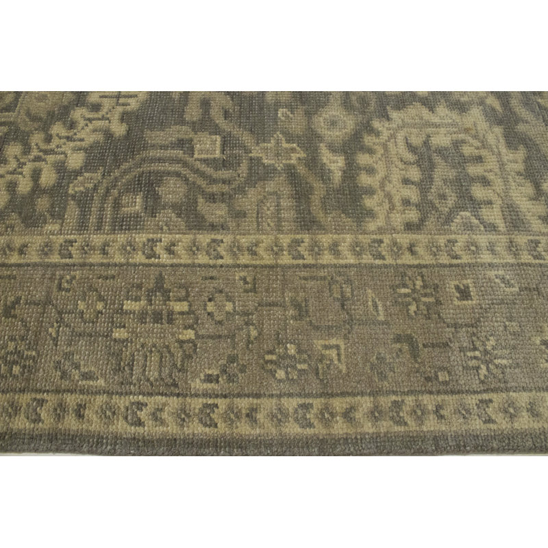 Tapis oriental brun discret 6X8'5 Mute