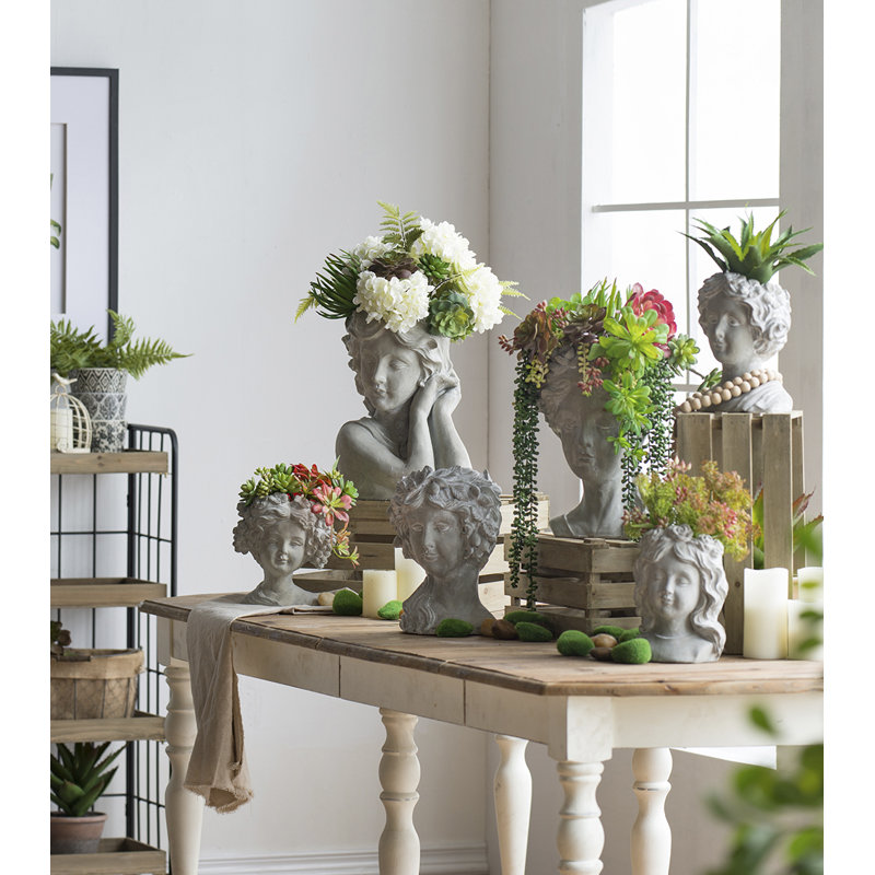 11x9.5x15.5" Emerado Statue Planter