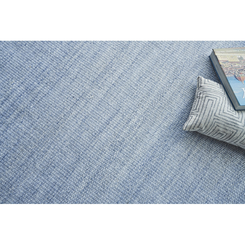 Loro Area Rug in Light Blue, Rectangle 6' x 9'