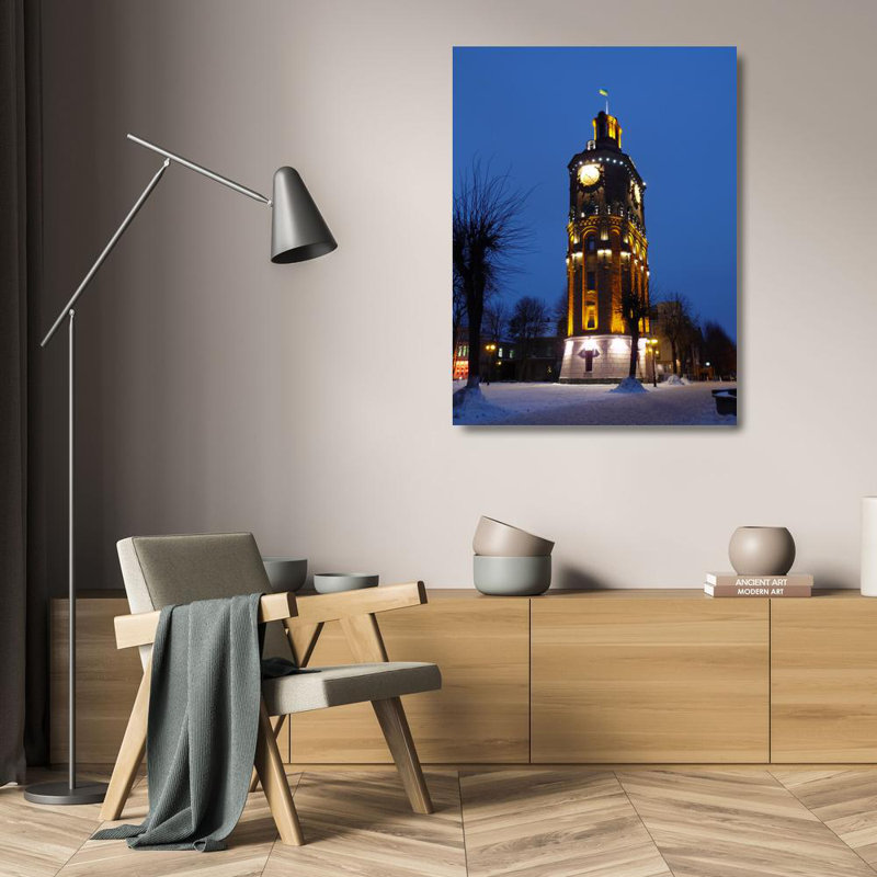 Château d'eau d'Ukraine, H 24 po x l 18 po