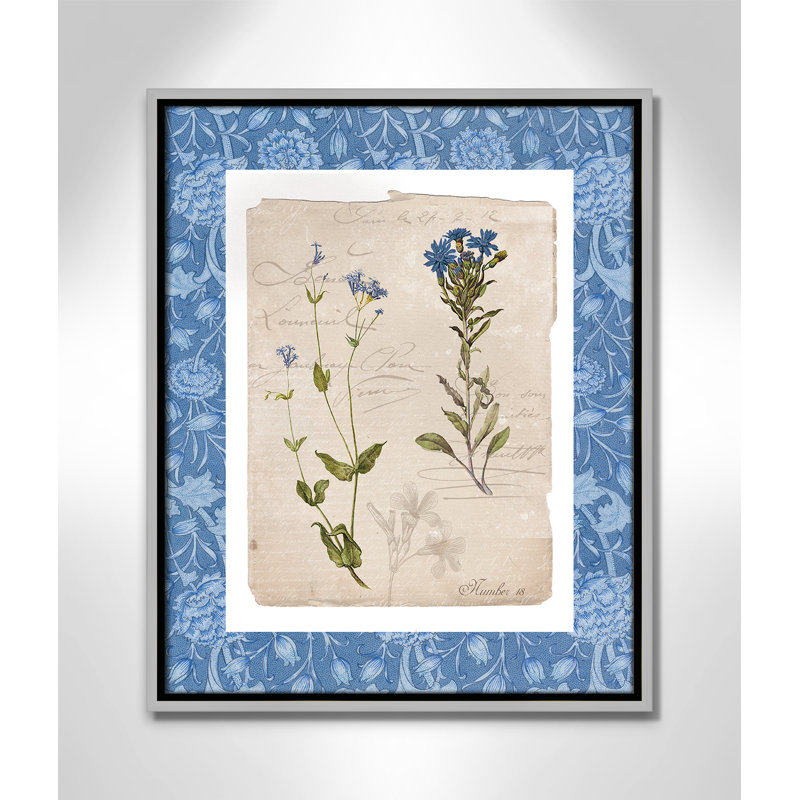 Motif botanique bleu II par Livi Finn, 17.5'' W x 21.5'' H, Toile avec cadre, Flottant argent