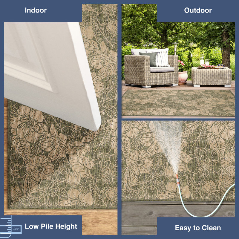 Carmel Botanical Indoor/Outdoor Rug in Green, Rectangle 6'6" x 9'4"