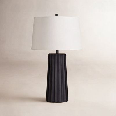 Ariyha Resin Table Lamp