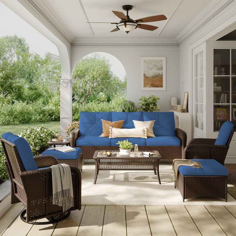Ensemble de conversation d'extérieur en osier 7 pièces avec chaises pivotantes et repose-pieds, ensemble de mobilier de patio avec coussins, table basse et table d'appoint