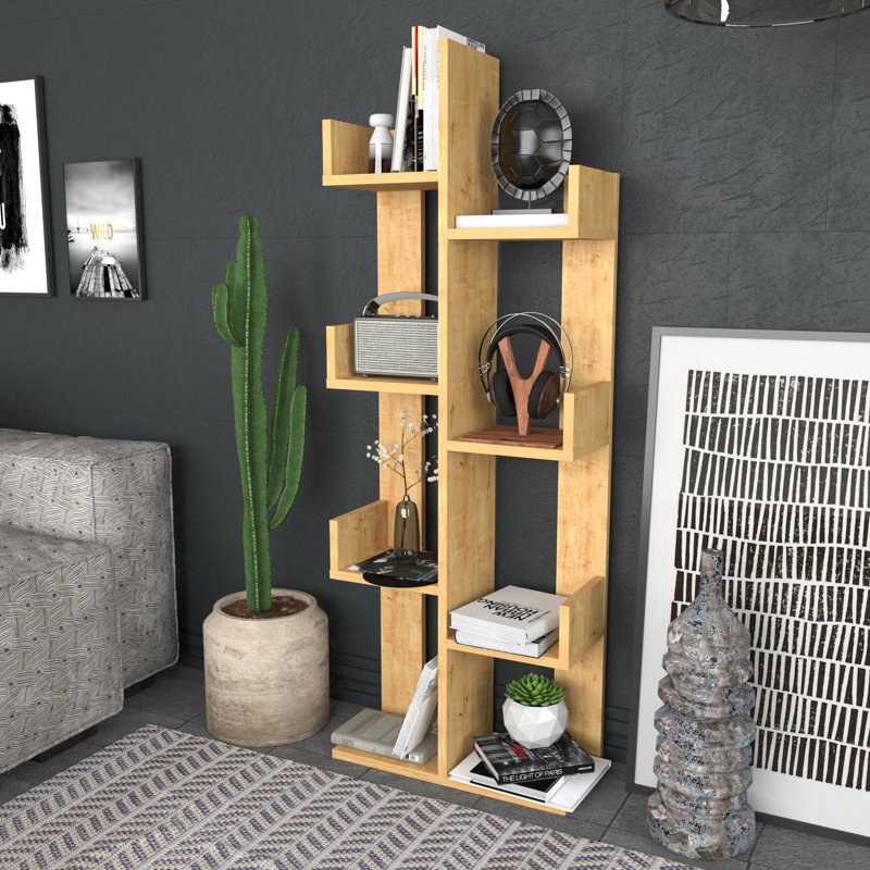Luisa Bookcase, Walnut