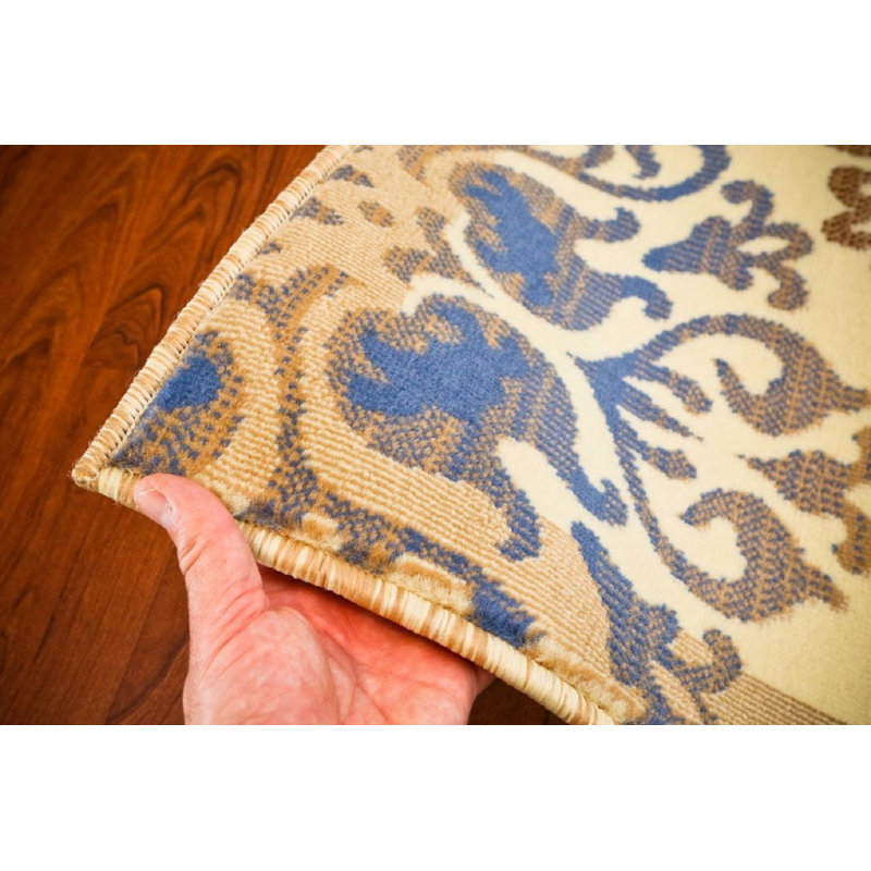 Blocher Performance Oriental Indoor Rug, Rectangle: 7'10" x 10'6"