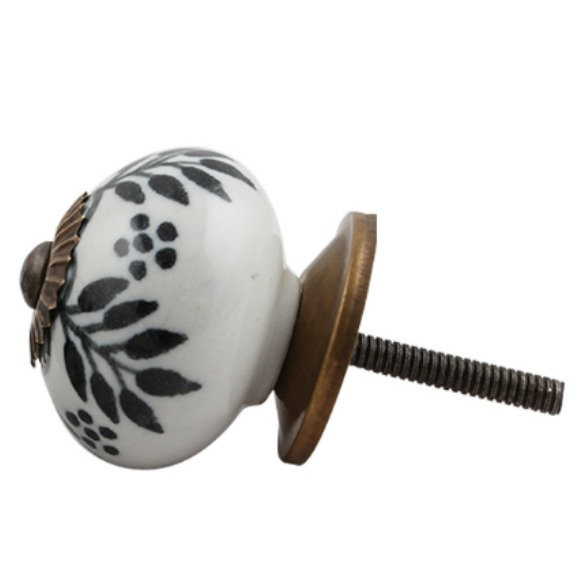 1 1/2" Diameter Round Knob