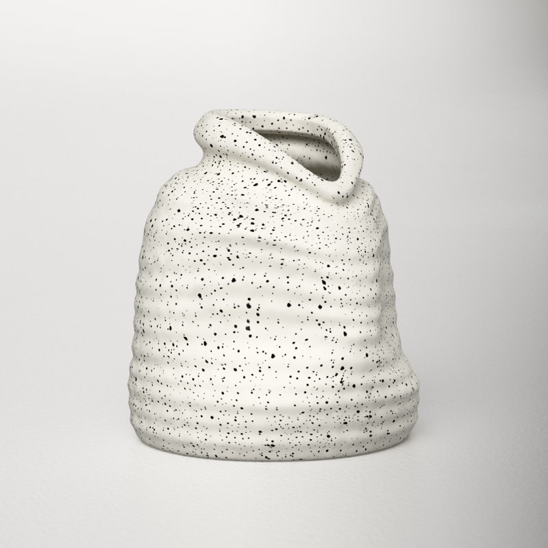 Mori 6.8'' Handmade Ceramic Table Vase