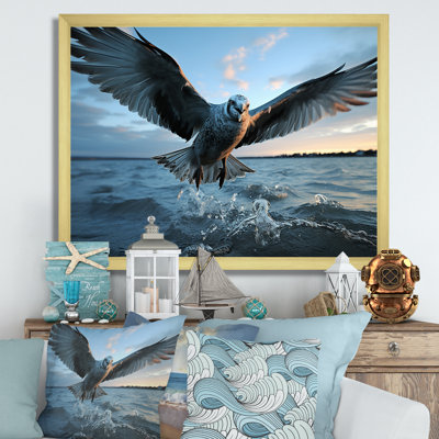 " Coastal Seabird Rising "
