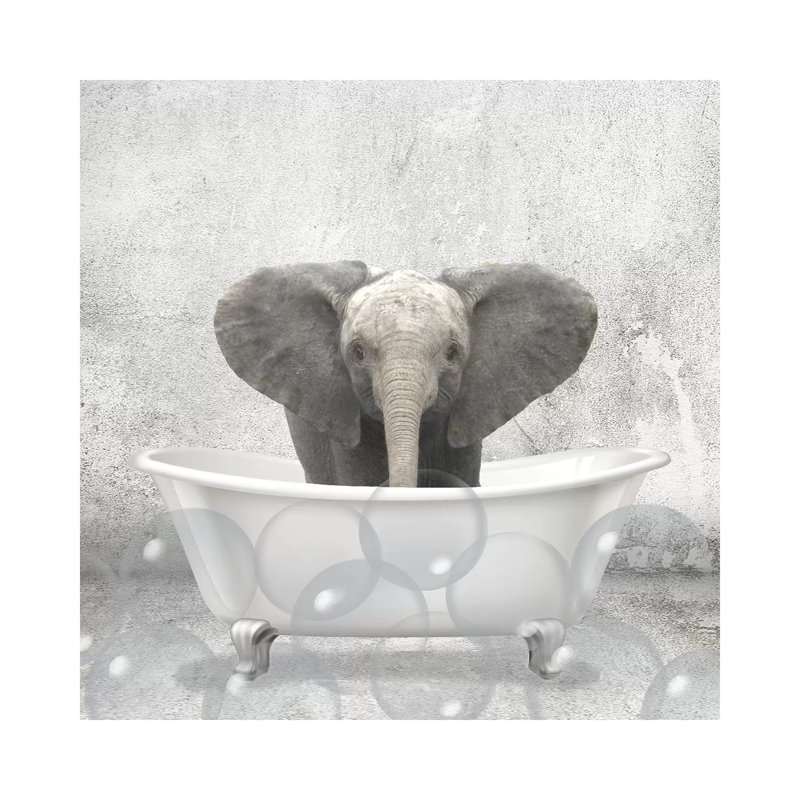 «Baby Elephant Bath» par Kimberly Allen, reproduction de photo sur toile tendue, H 12 po x l 12 po x P 0,75 po, Toile tendue