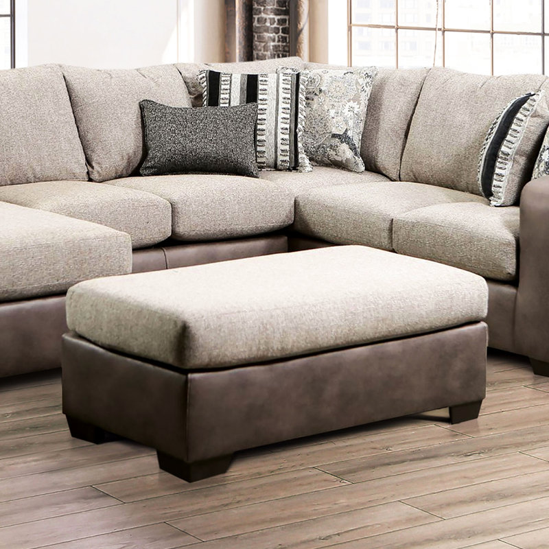 Revêtement brun et bicolore de conception contemporaine, pieds fuselés en plastique, fabrication en microfibre de bois massif, largeur de 38 po avec finition, tissu semblable au lin, profond