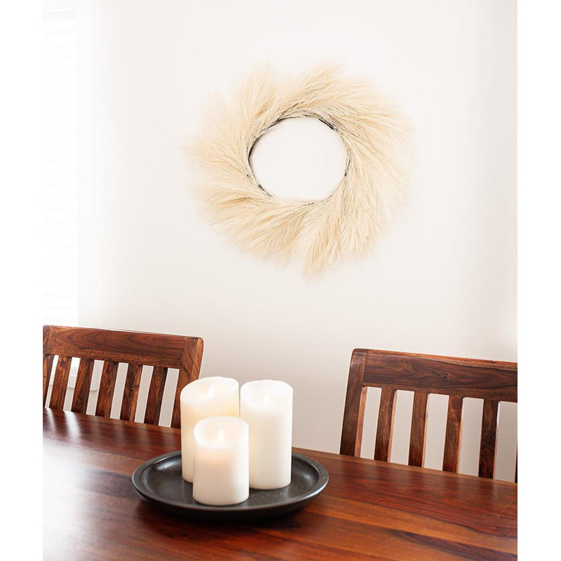 Couronne en polyester 24 po Faux Pampas, Crème, crème, L 25 po x H 25 po x P 2 po
