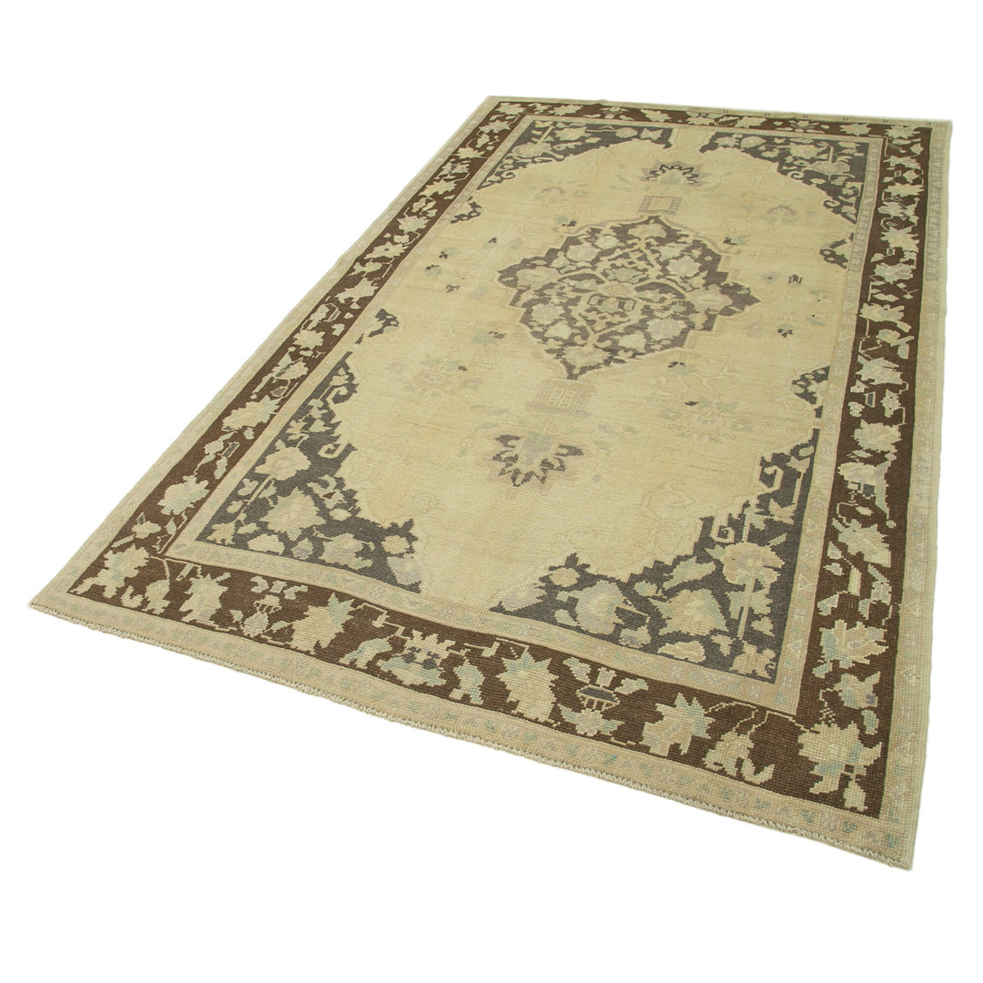 Keynsham Hand Knotted Area Rug
