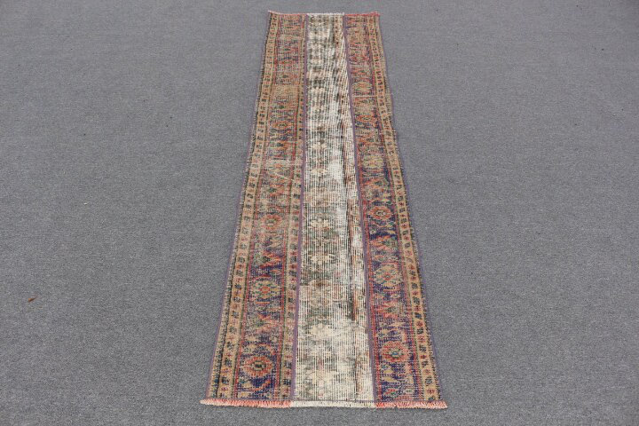 Élégant tapis en laine bleu turc idéal pour rehausser l'esthétique des espaces de bureau ou de cuisine