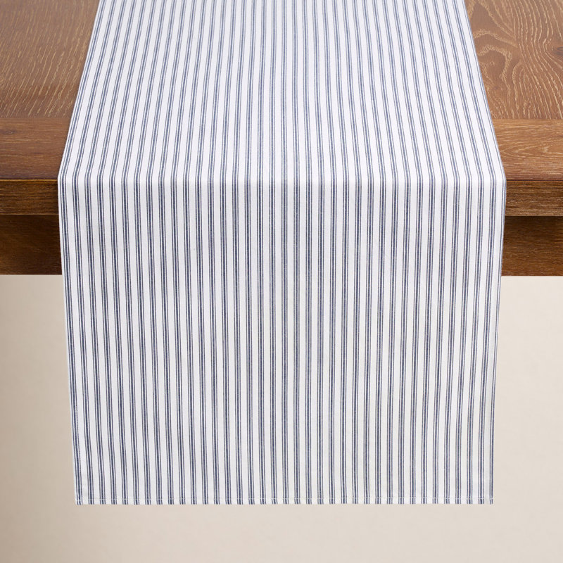 Tapis de couloir bleu marine