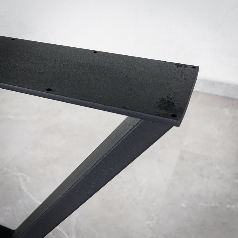 Mielke Table Leg