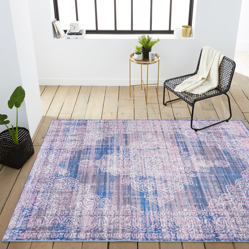 Tapis bleu Regis Bohemian Medallion, Rectangle 3 pi 11 po x 6 pi