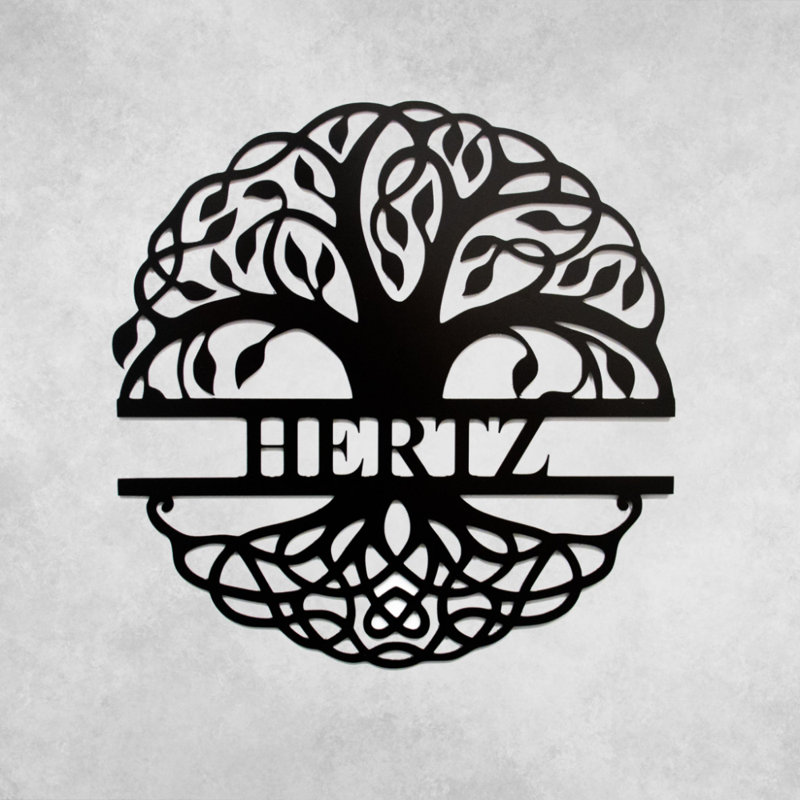 Art mural en métal monogramme Family Tree, Noir, H 18 po x l 18 po x P 0,12 po, Oui