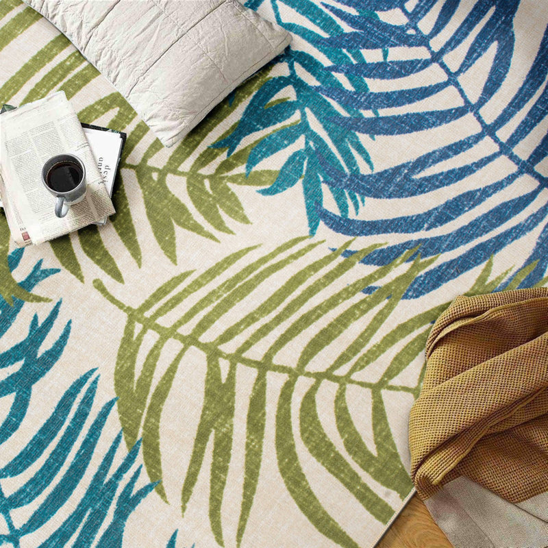 Concetta Floral Blue/Green/Beige Indoor & Outdoor Area Rug, Rectangle 5' x 7'