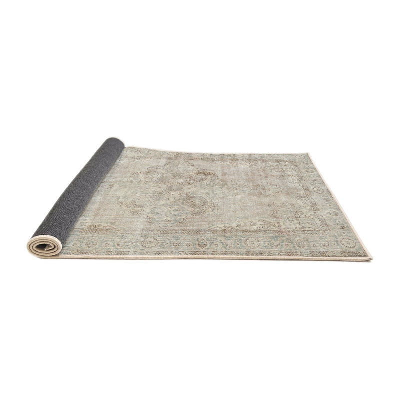 Albertville Oriental Indoor Rug, Round 8'