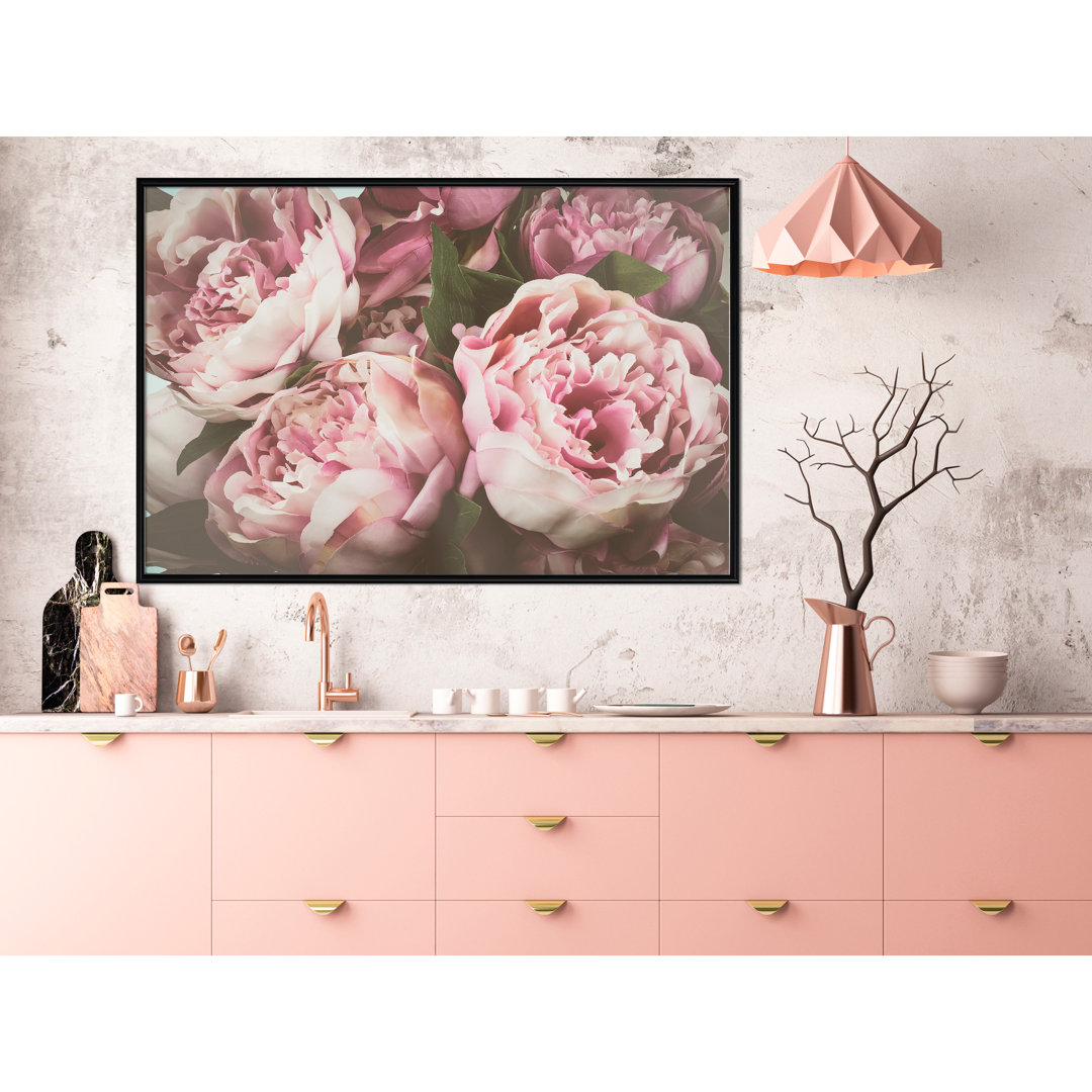 Gerahmter Fotodruck Pastel Peonies