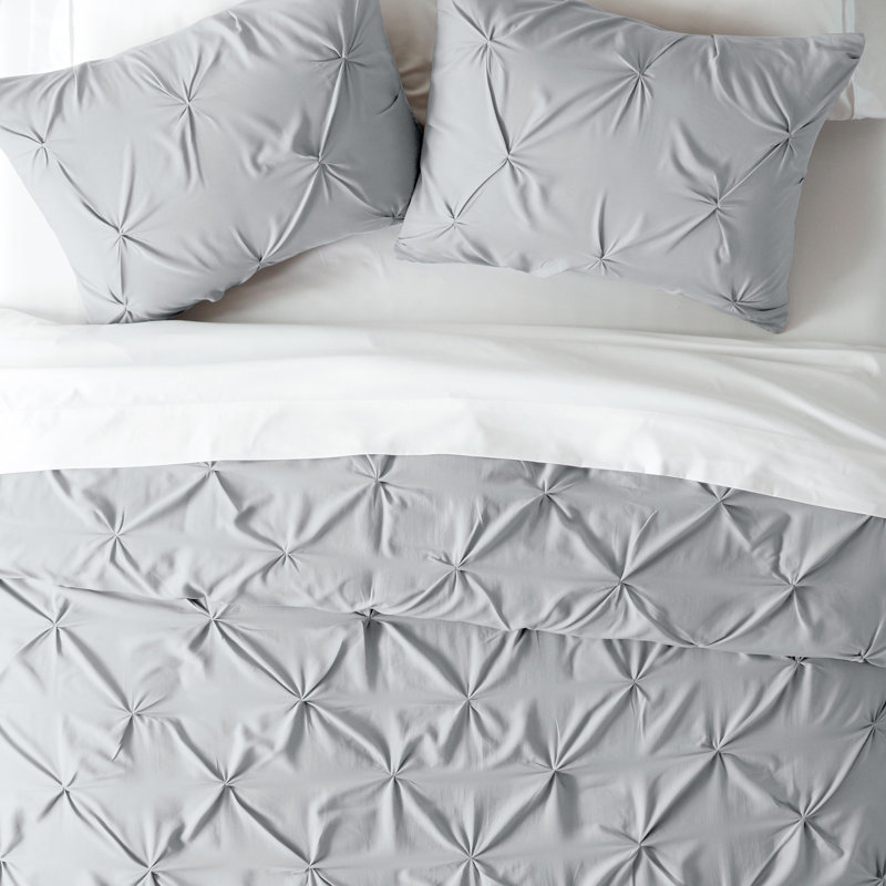 Pinch Pleat Textured Duvet Cover Set, King Duvet Cover + 2 Shams, Light Gray