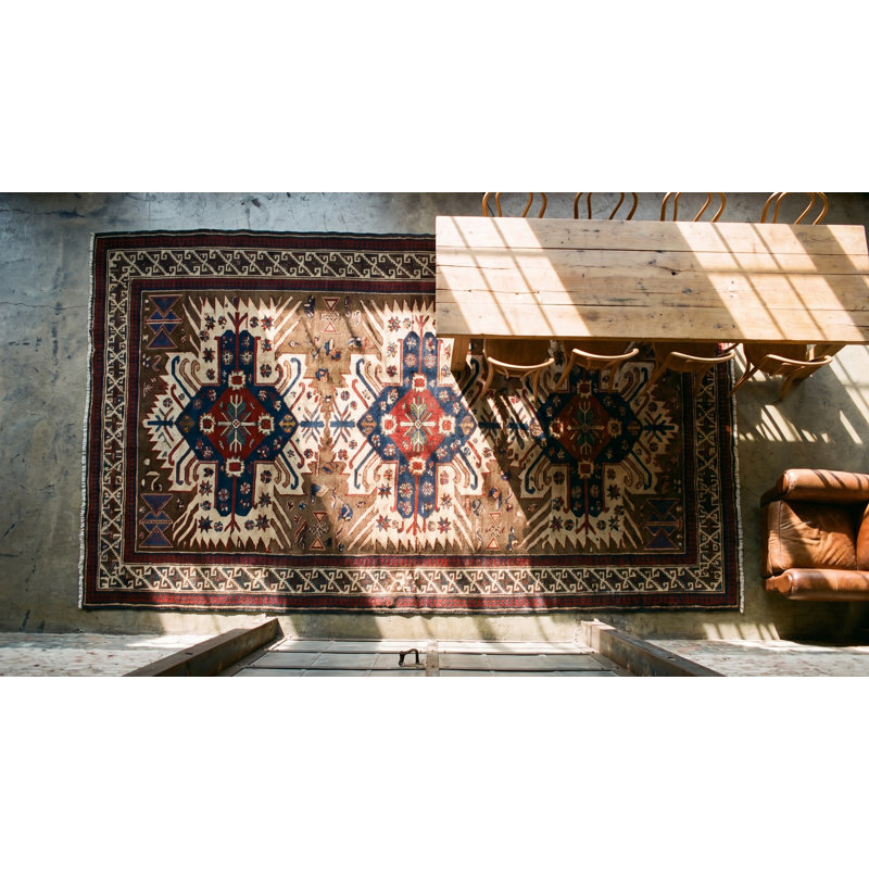 Petit tapis Seychour à motif d'aigle Kazak