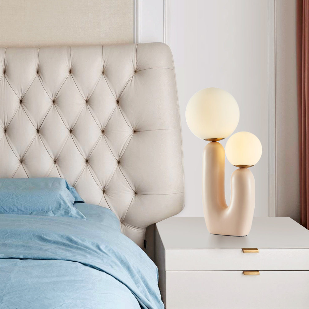 Yuma Resin Table Lamp, Beige