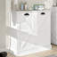 Armoire à linge en blanc. Élégant et fonctionnel. Sacs de rangement en tissu amovibles. E1,. Imperméable et sécuritaire. . Facile à assembler. Armoire blanche porteuse de 100 livres. Sacs pour plus de commodité.