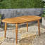 Table d'extérieur en bois - Résiste à l'épreuve du temps faite de solide avec une finition chic