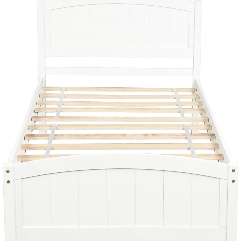Lit plateforme classique en bois blanc avec tête de lit et lattes solides pour une bonne nuit de sommeil
