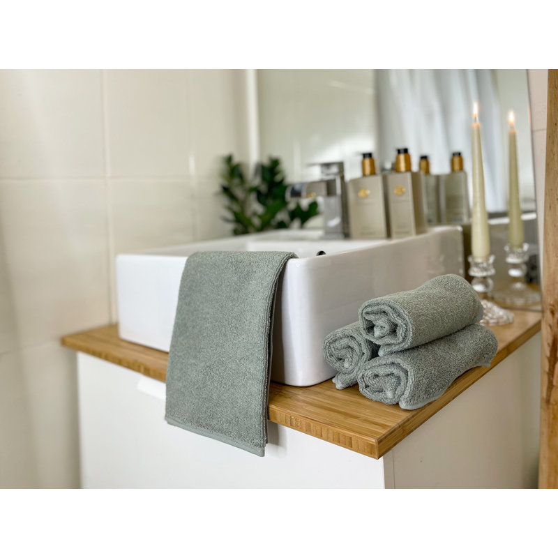 Midweight Fingertip Towel, Light Grey
